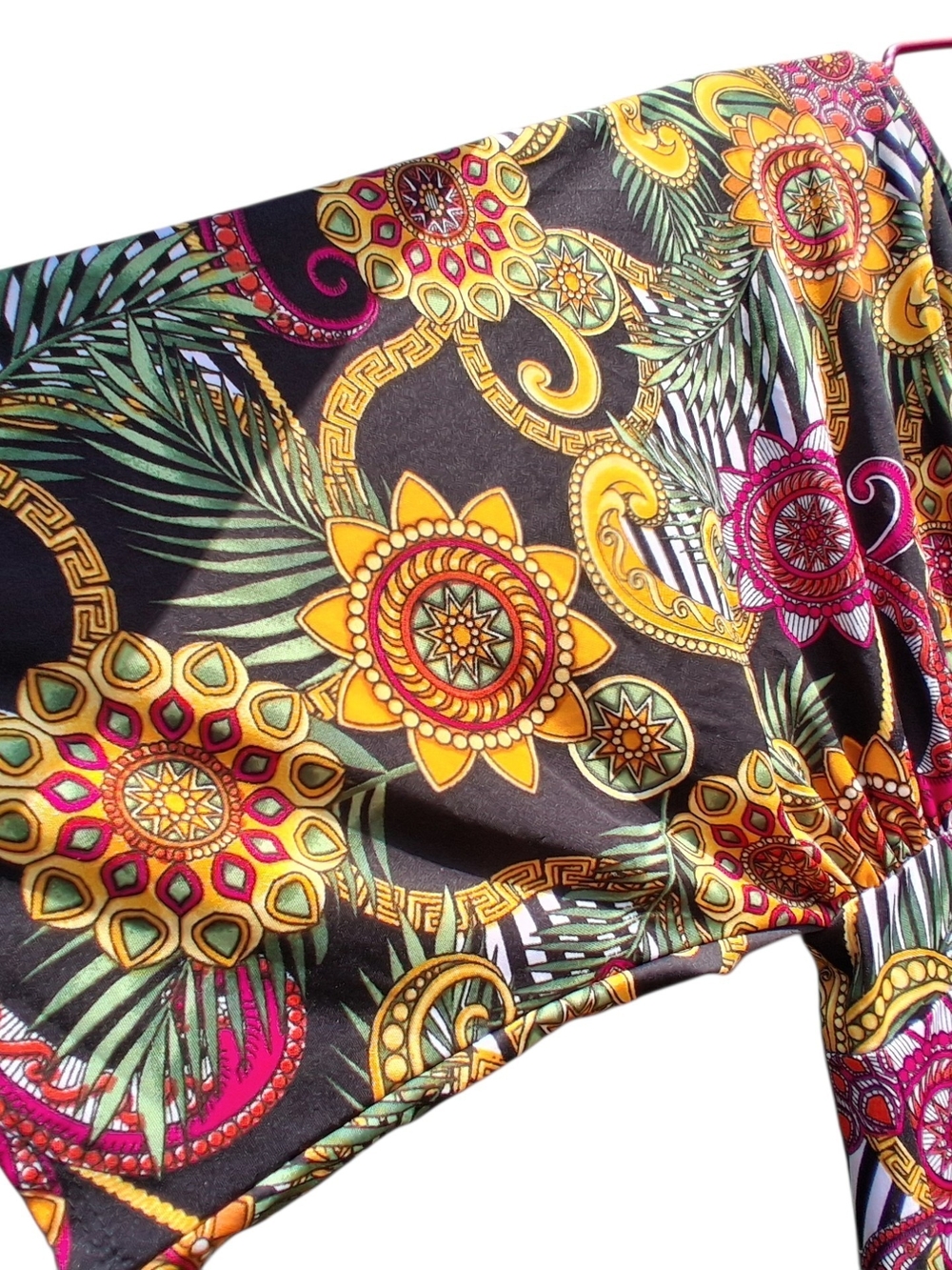 Touch Me Floral Multi-Color Maxi Dress with V-Neck and Tie Waist Woman's - Picture 10 of 11